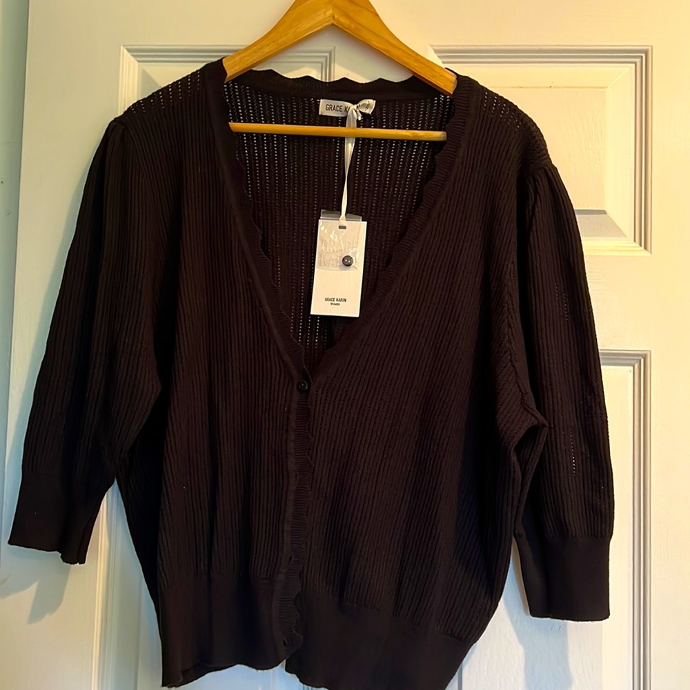 Black cardigan, three quarter sleeve